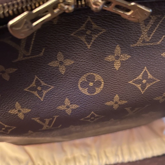 Auth Louis Vuitton Amfar Sharon Stone - Picture 16 of 16